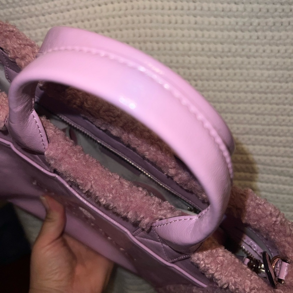 Kate spade New York Jett faux shearling small crossbody in quartz pink - Picture 10 of 10